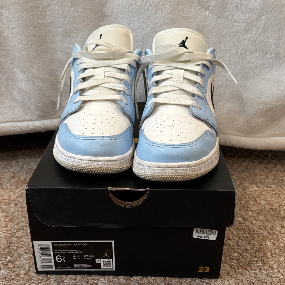 Air Jordan 1 Low